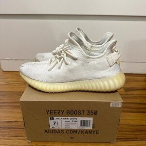 Adidas Yeezy Boost 350 V2 - Cream and White